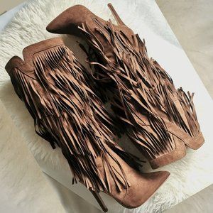 Simply fabulous JustFab Knee-high Festival Fringe High Heel boots | 6.5